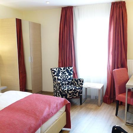 Hotel-Appartement Sonne เกอร์สเฟลด์ ภายนอก รูปภาพ