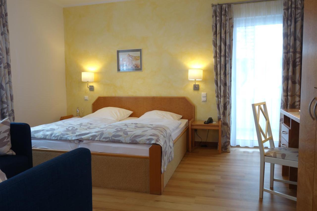 Hotel-Appartement Sonne เกอร์สเฟลด์ ภายนอก รูปภาพ